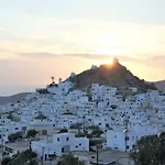 Wabi Luxury & Maisonettes Chora (Ios)