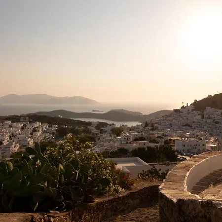 Wabi Luxury & Maisonettes * Chora (Ios)