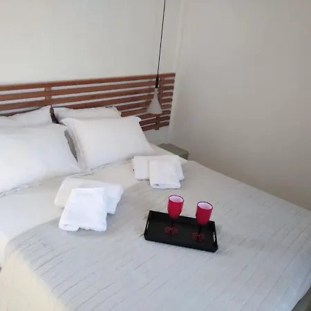 Wabi Luxury & Maisonettes Chora (Ios)