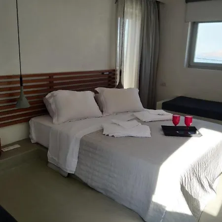 Wabi Luxury & Maisonettes * Chora (Ios)