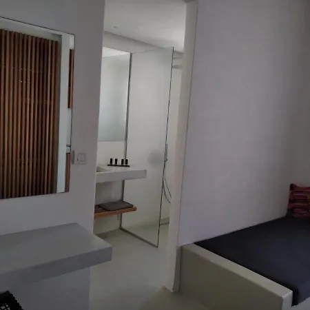 Wabi Luxury & Maisonettes * Chora (Ios)