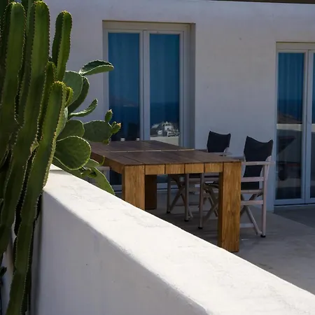 Wabi Luxury & Maisonettes Holiday home
