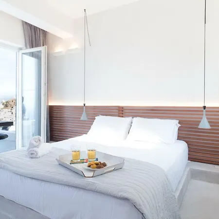 Wabi Luxury & Maisonettes *