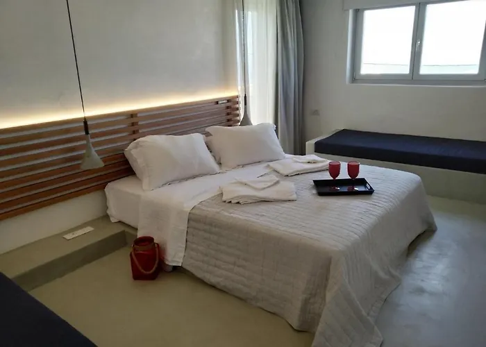 Semesterbostad Wabi Luxury & Maisonettes *