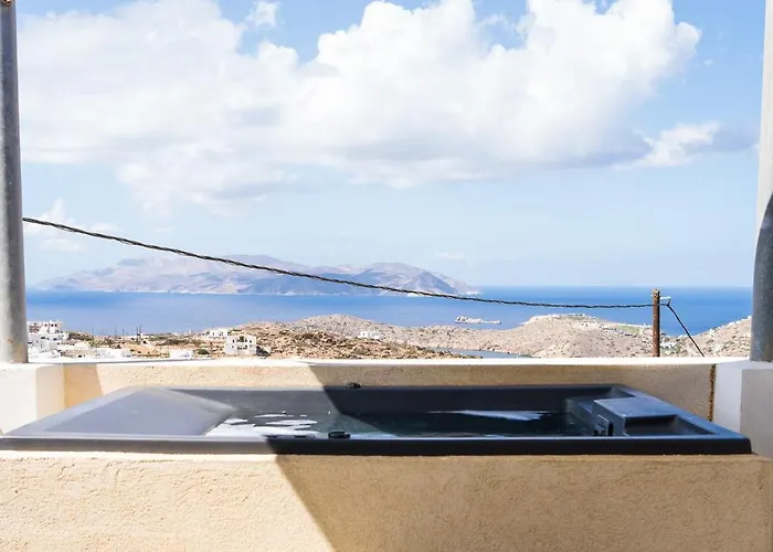 Wabi Luxury & Maisonettes * Ios