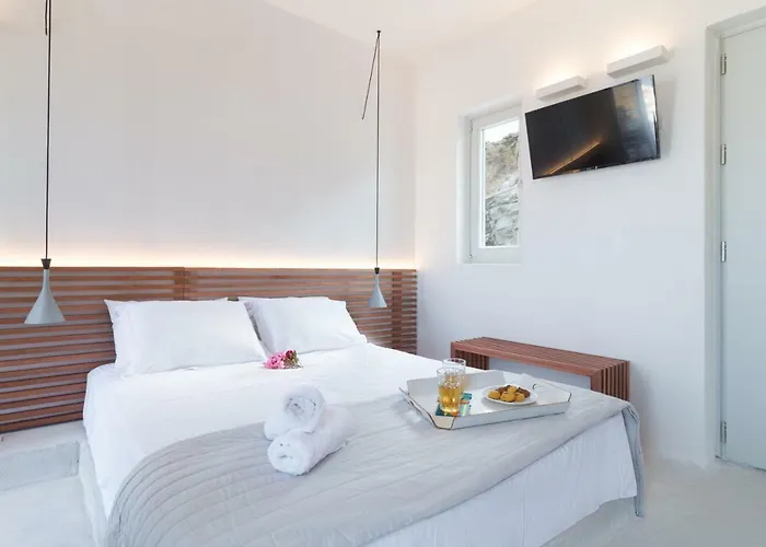 Wabi Luxury & Maisonettes Íosz