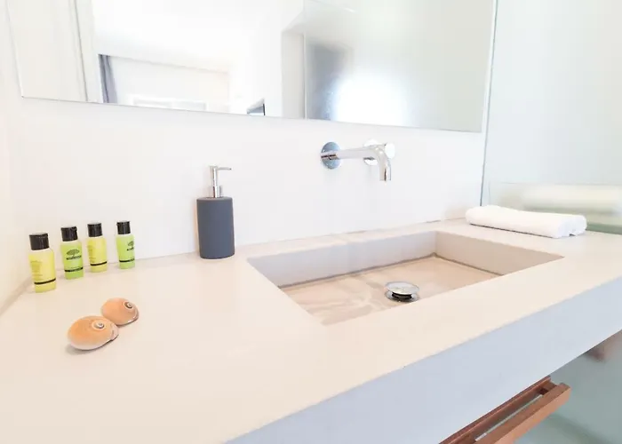 Semesterbostad Wabi Luxury & Maisonettes